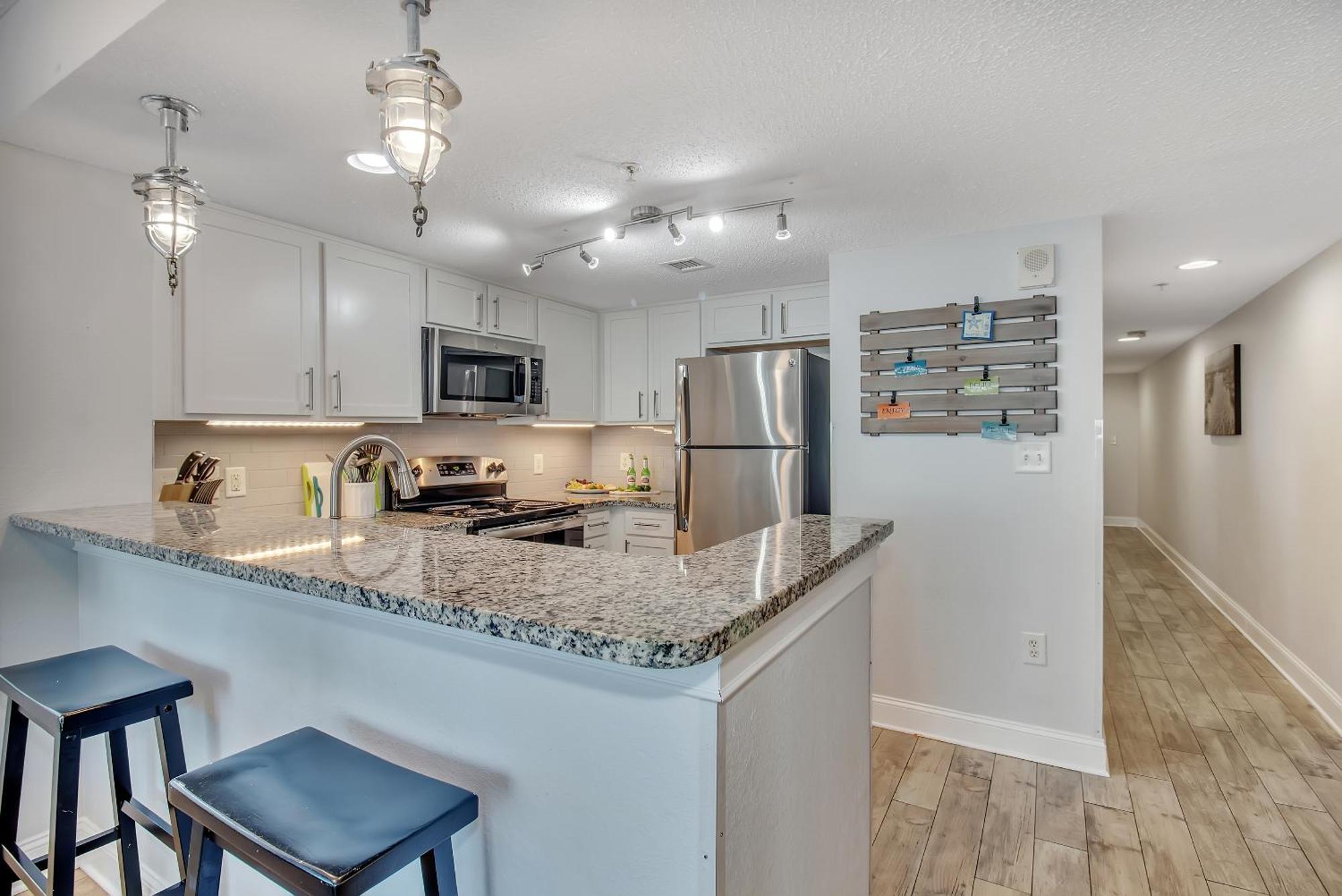 Oceanfront Work From Here Central Location! 1157 Myrtle Beach Eksteriør billede